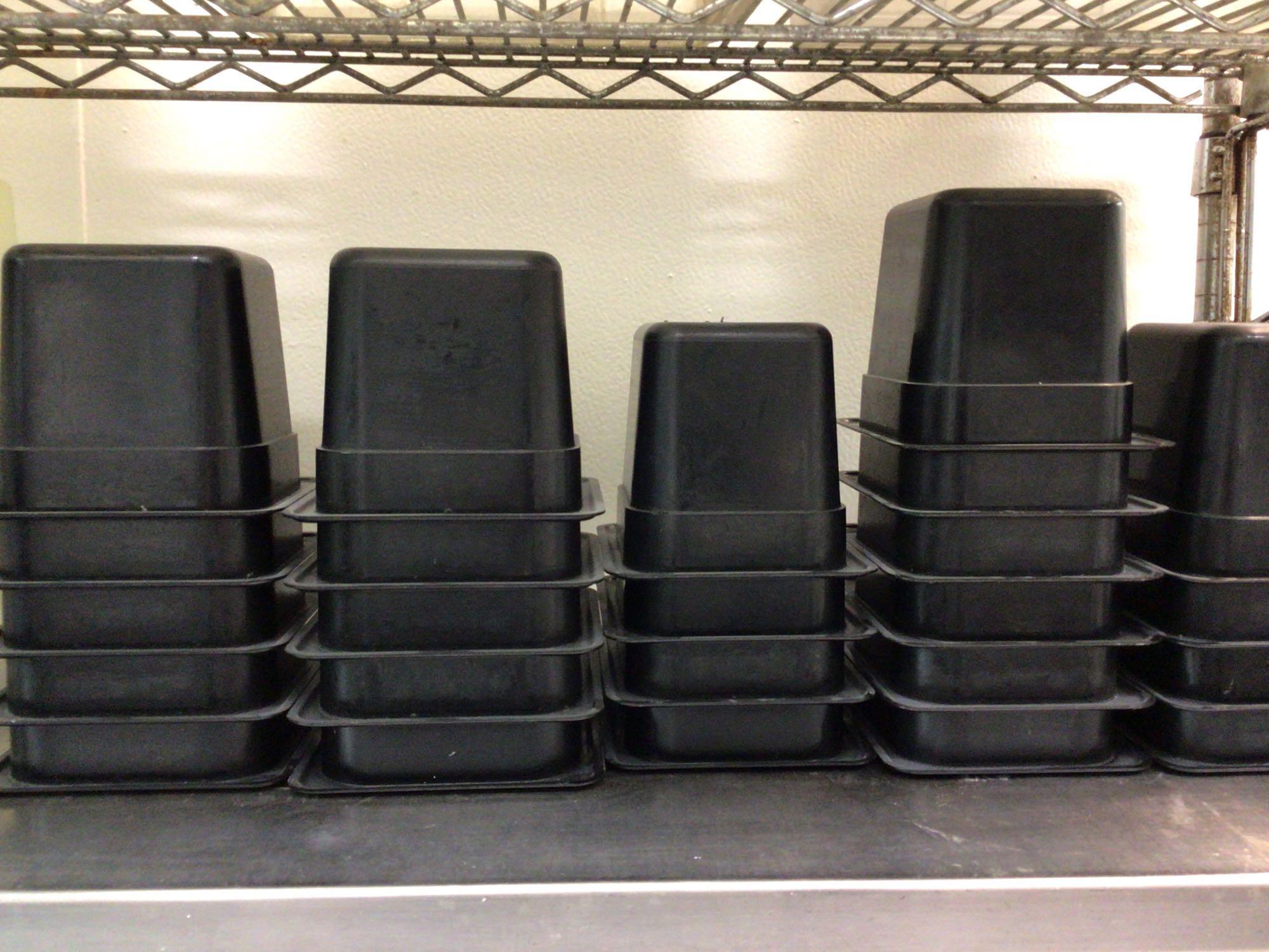 Plastic Storage Containers and Utensils w/ wire rack
