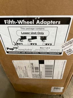 Fifth wheel adapter lower unit