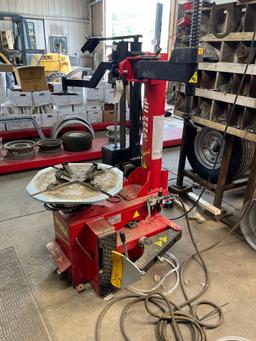Corghi High a performance 2speed tire changer