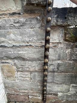 Early strand of sleigh bells