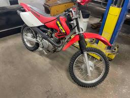 2002 Honda XR80R dirt bike