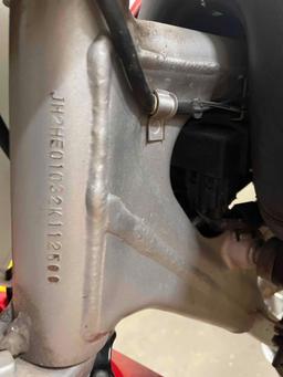 2002 Honda XR80R dirt bike
