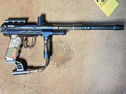 Spyder Electra DX paintball gun with box and misc accessories