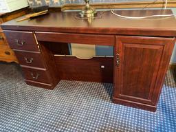 Executive Desk w/ Credenza