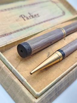 Unusual lavender color Parker pen & pencil set, boxed