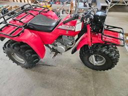 Honda big red 3 wheeler, runs