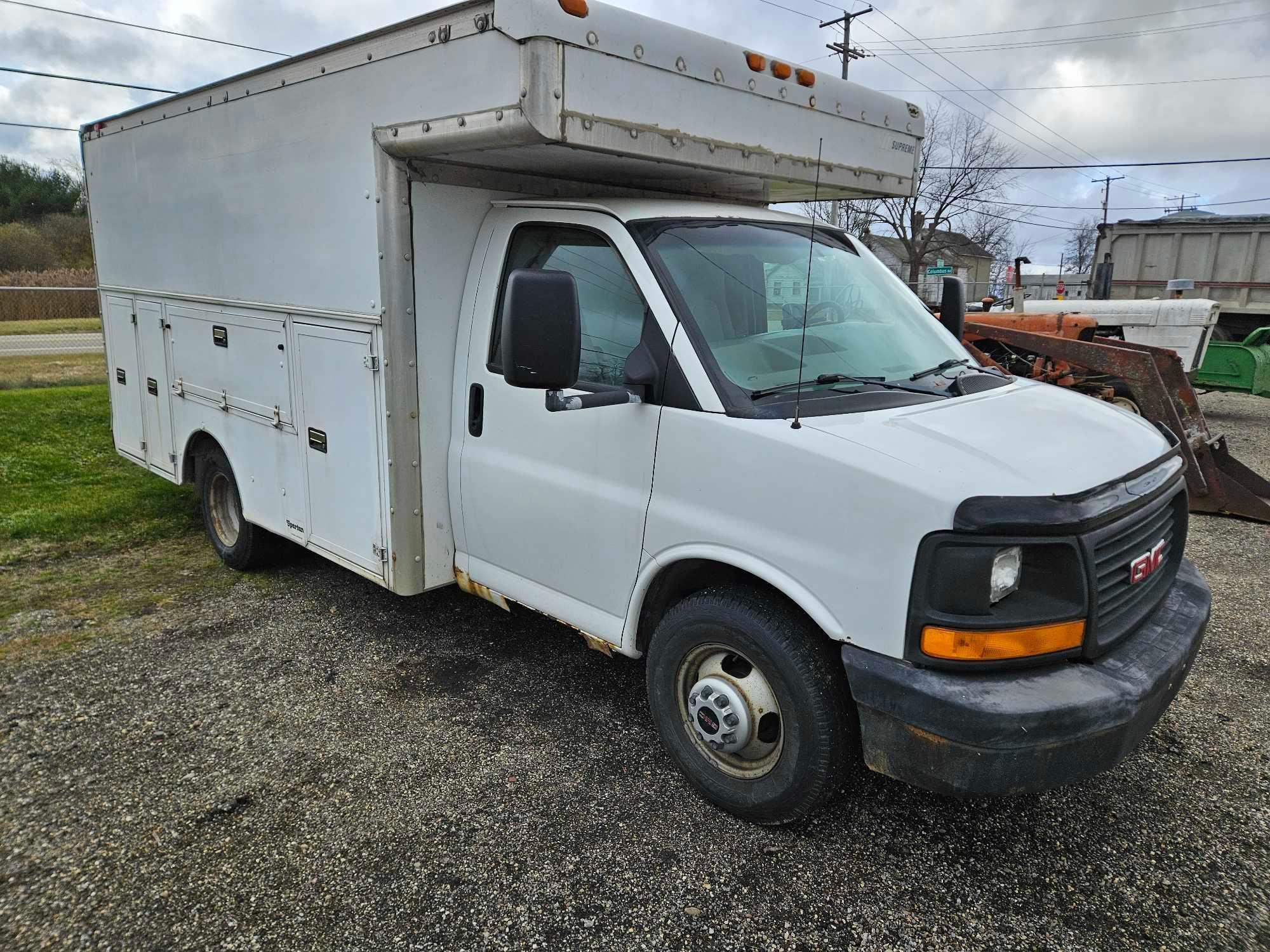 2005 GMC Savana box van work body, runs