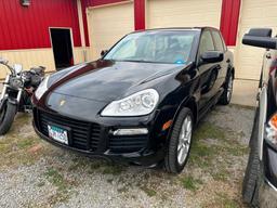2010 Porsche Cayenne GTS