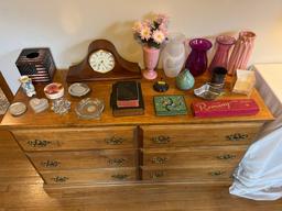 assorted vases & dresser items