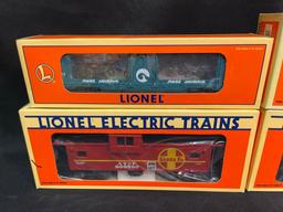 (4) Lionel Sante Fe Caboose and Chicagoland Railroad Club