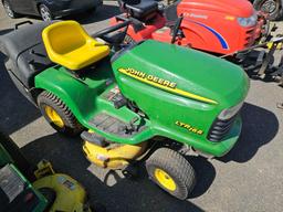 John Deere 166 mower with bagger