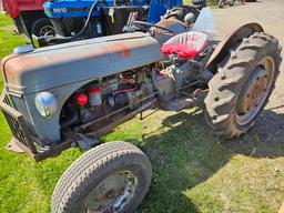 Ford 8N tractor, runs