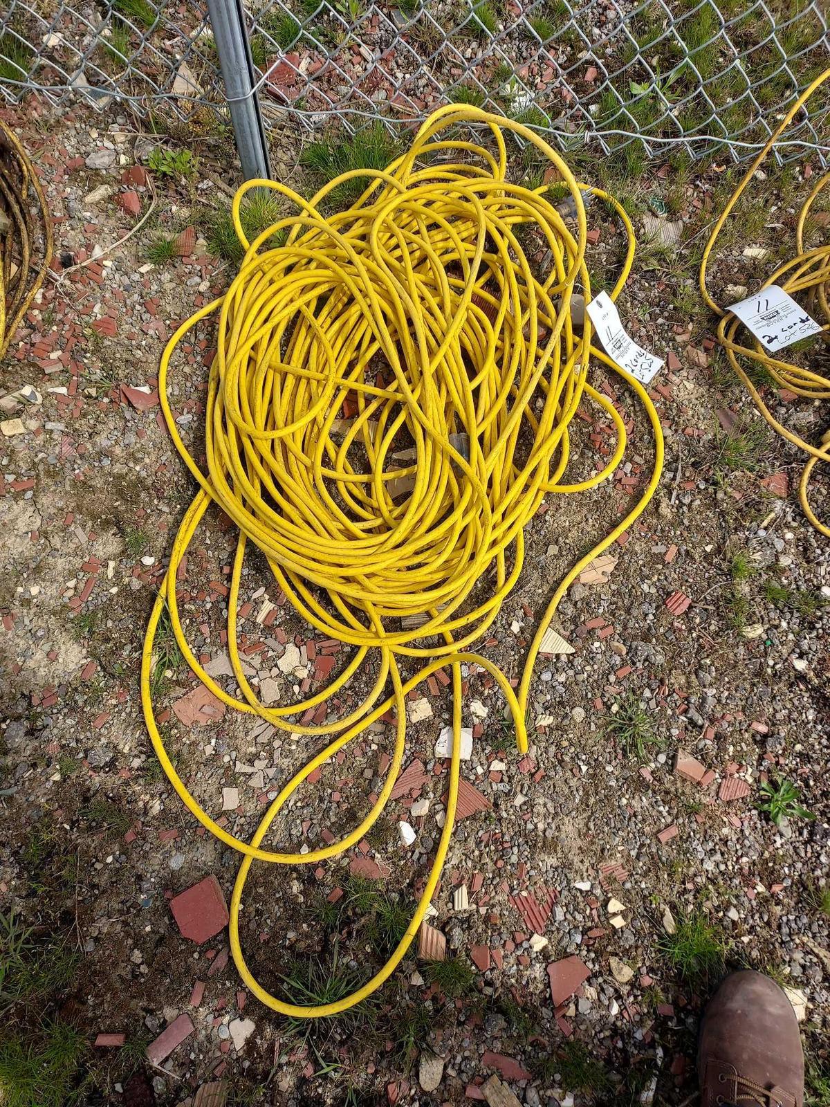 2 Electrical Cords