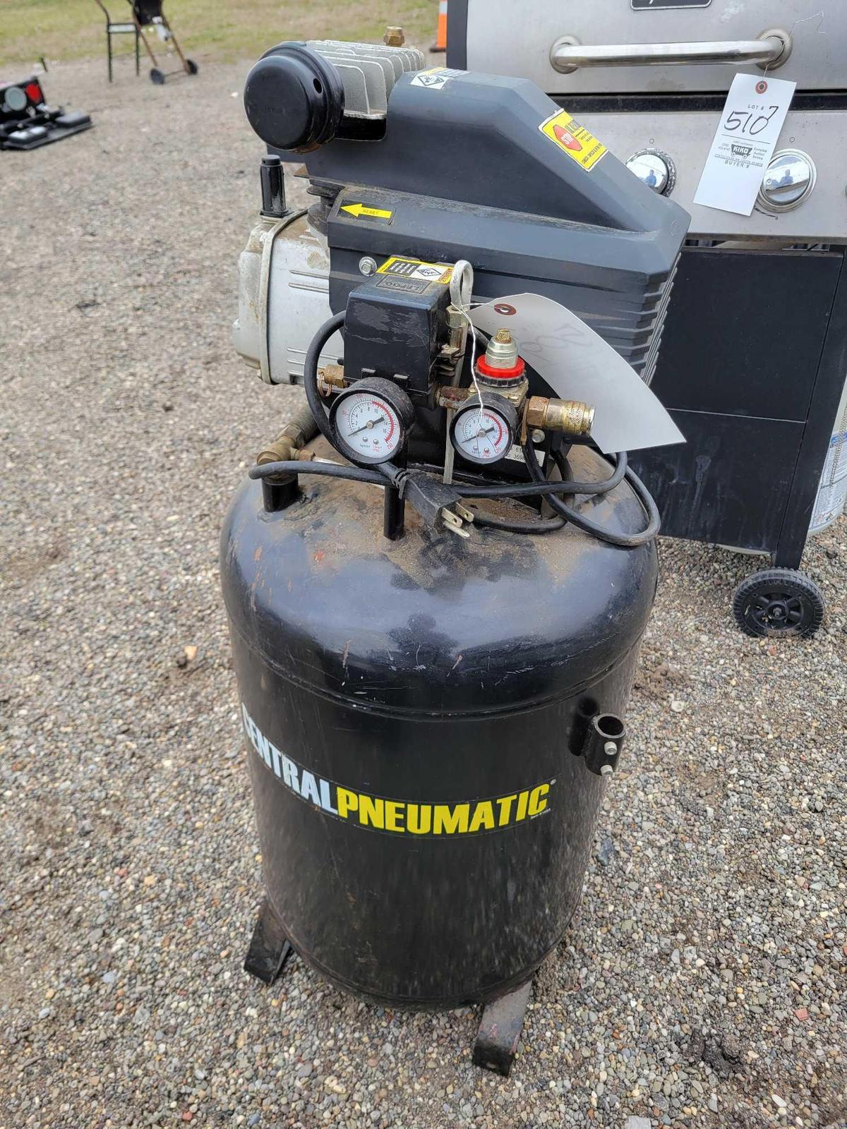 Air compressor