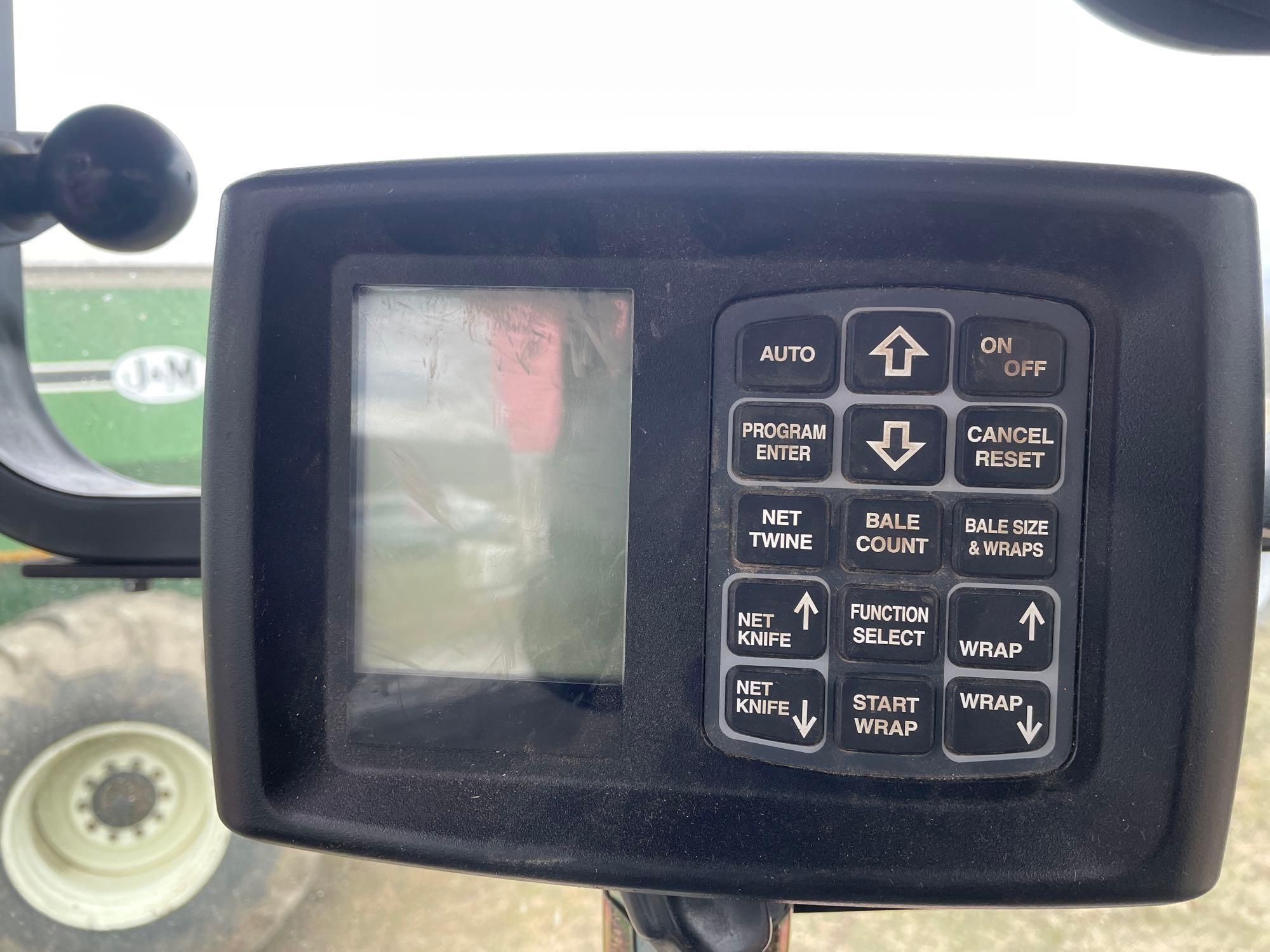 2015 New Holland RB 450 Round Baler