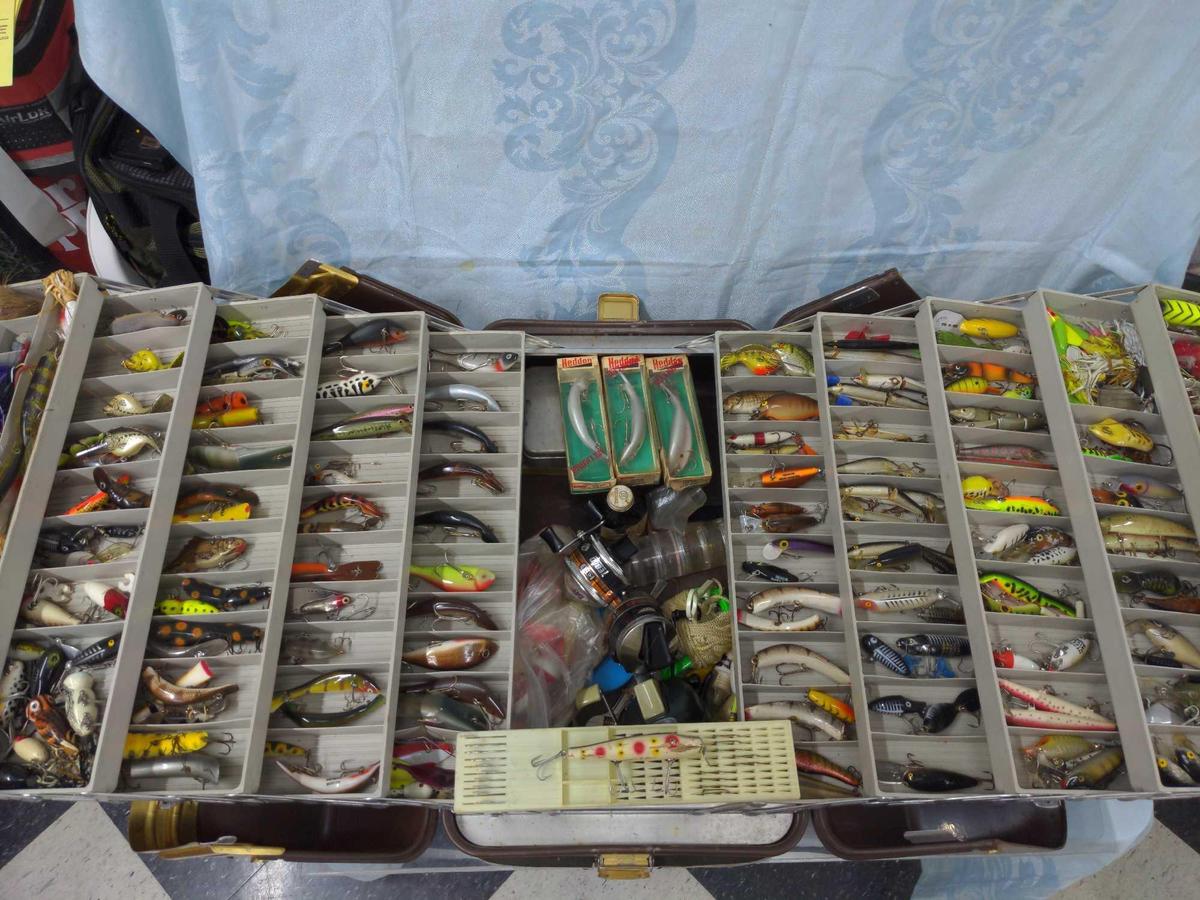 Huge Tackle Box full of Vintage fishing lures