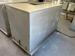 A1 flake ice machine, Model DER26F-5T, with Thermatrol compressor