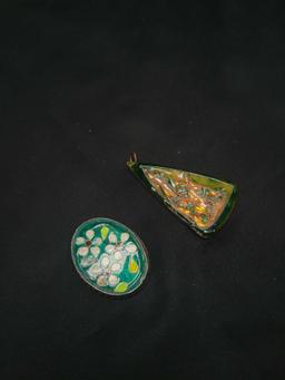 Vintage enameled floral brooch missing back and enameled pendant