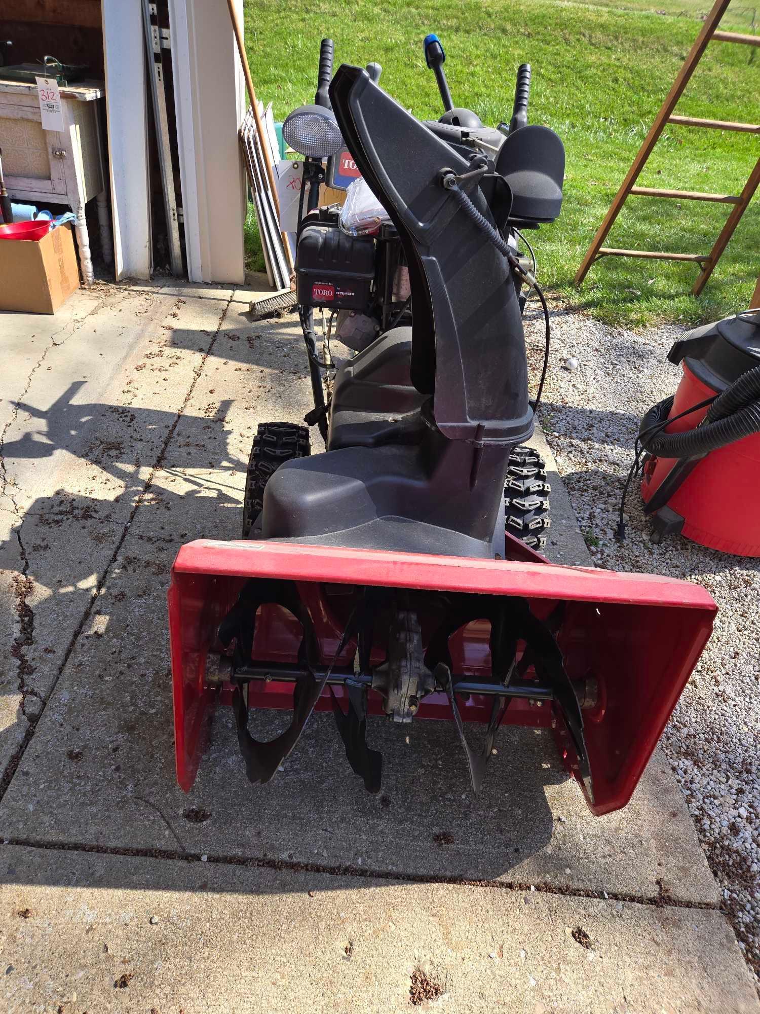 Toro 826LE Electric Start Snow Blower