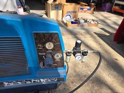 Campbell Hausfeld Air Compressor