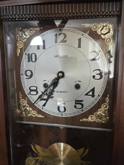 Le Claire 31 Days Mantle Clock