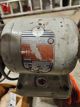 Delta pedestal grinder