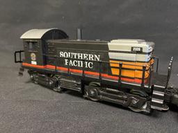 K Line Southern Pacific 2326 Powered Diesel Engines