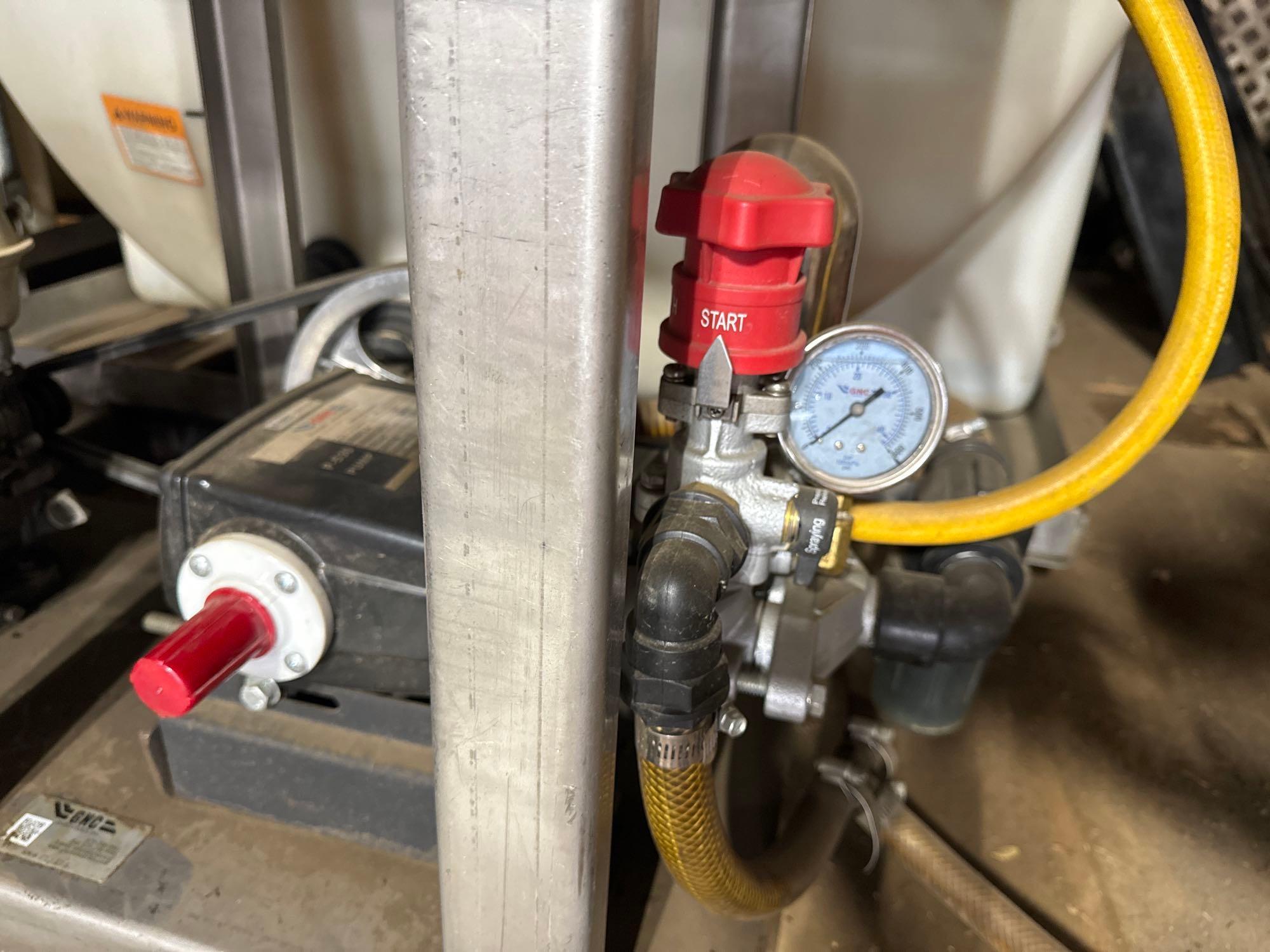 GNC 550 Gallon Sprayer with Honda Engine