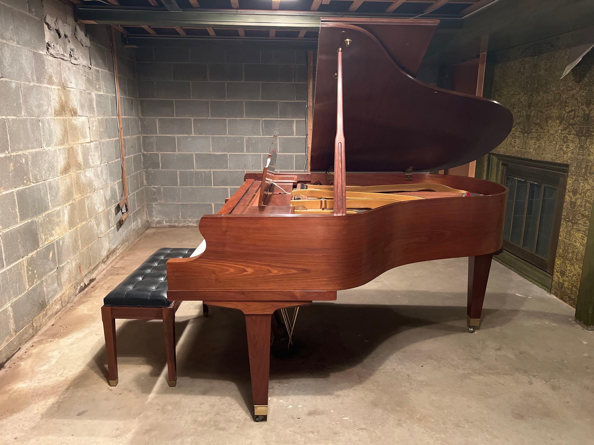 Kimball Grand Piano Viennese Edition Model 5882