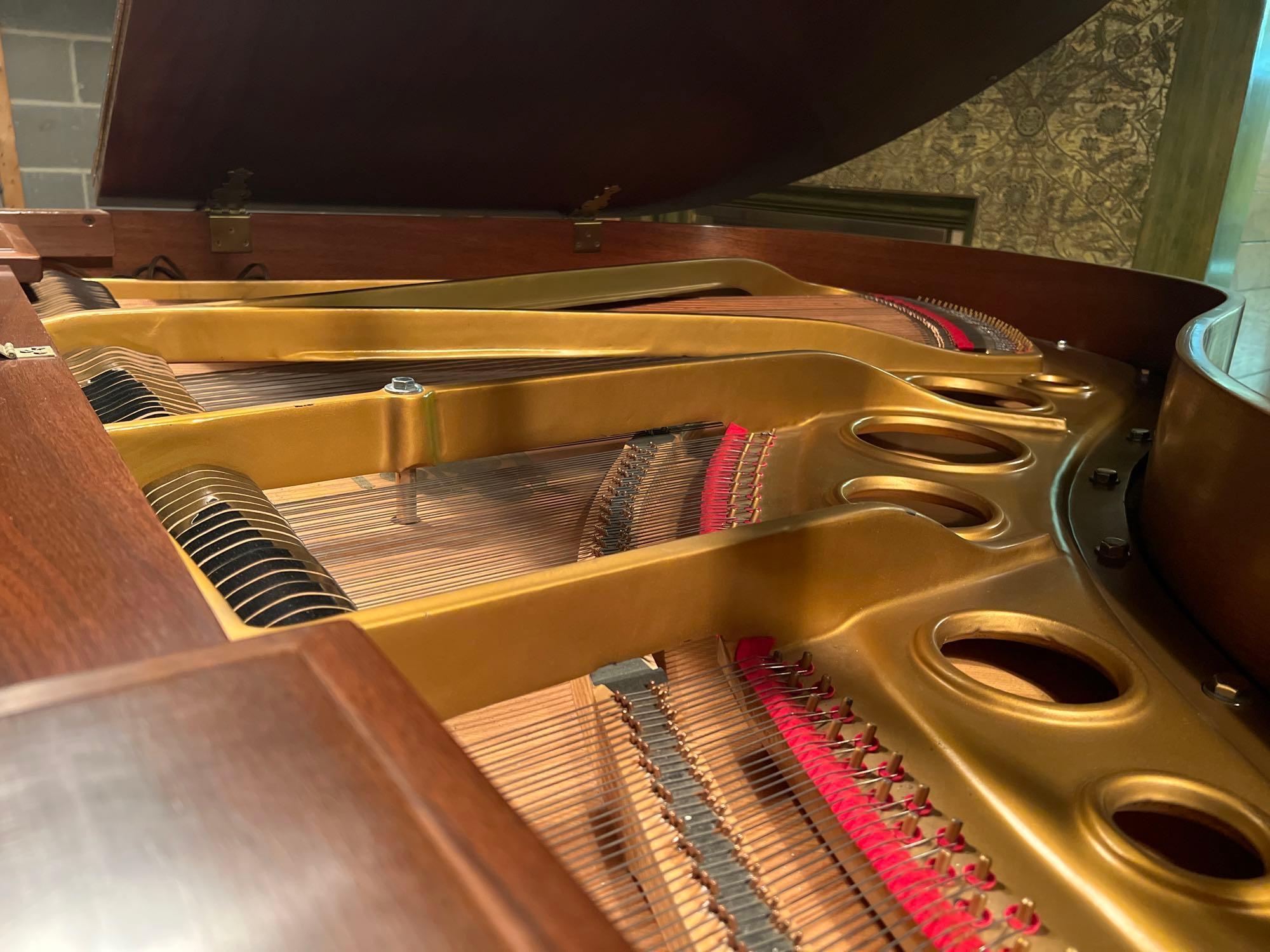 Kimball Grand Piano Viennese Edition Model 5882