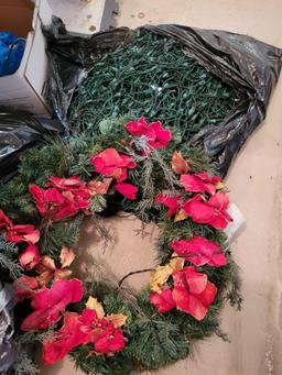 Wreathes, Christmas lights, Holiday items