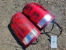 Tail lights fit 2007-13 Chevy and GMC