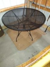 Round Metal Table W/ 4 chairs