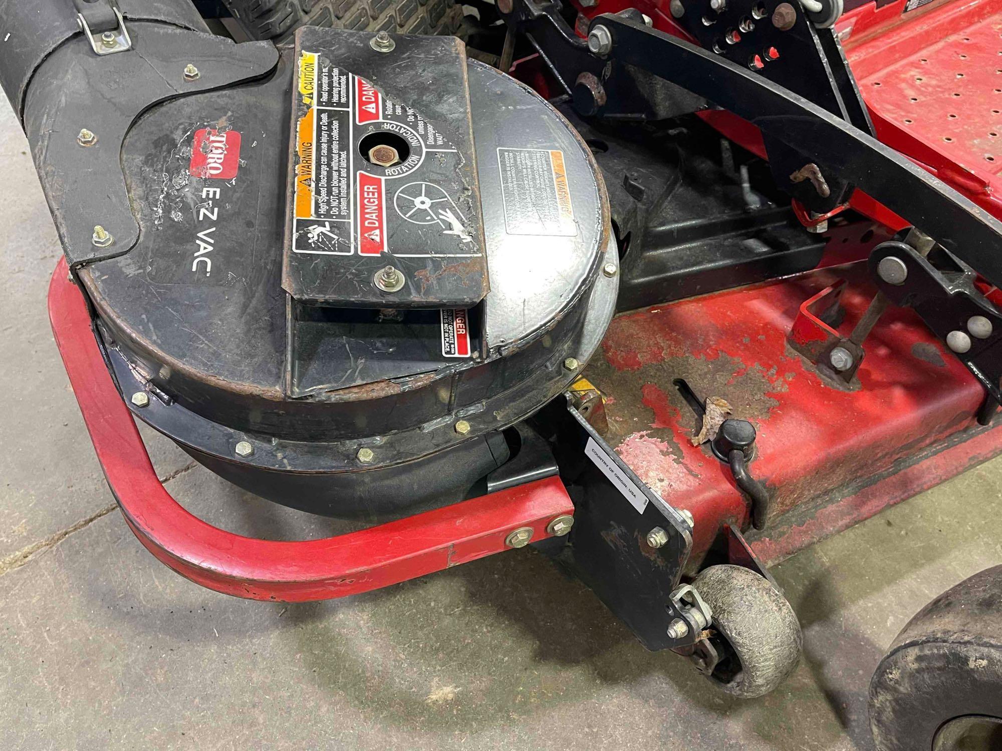 Toro Z Master riding mower, 60 inch, with vacuum bagger 1,691 hrs, runs