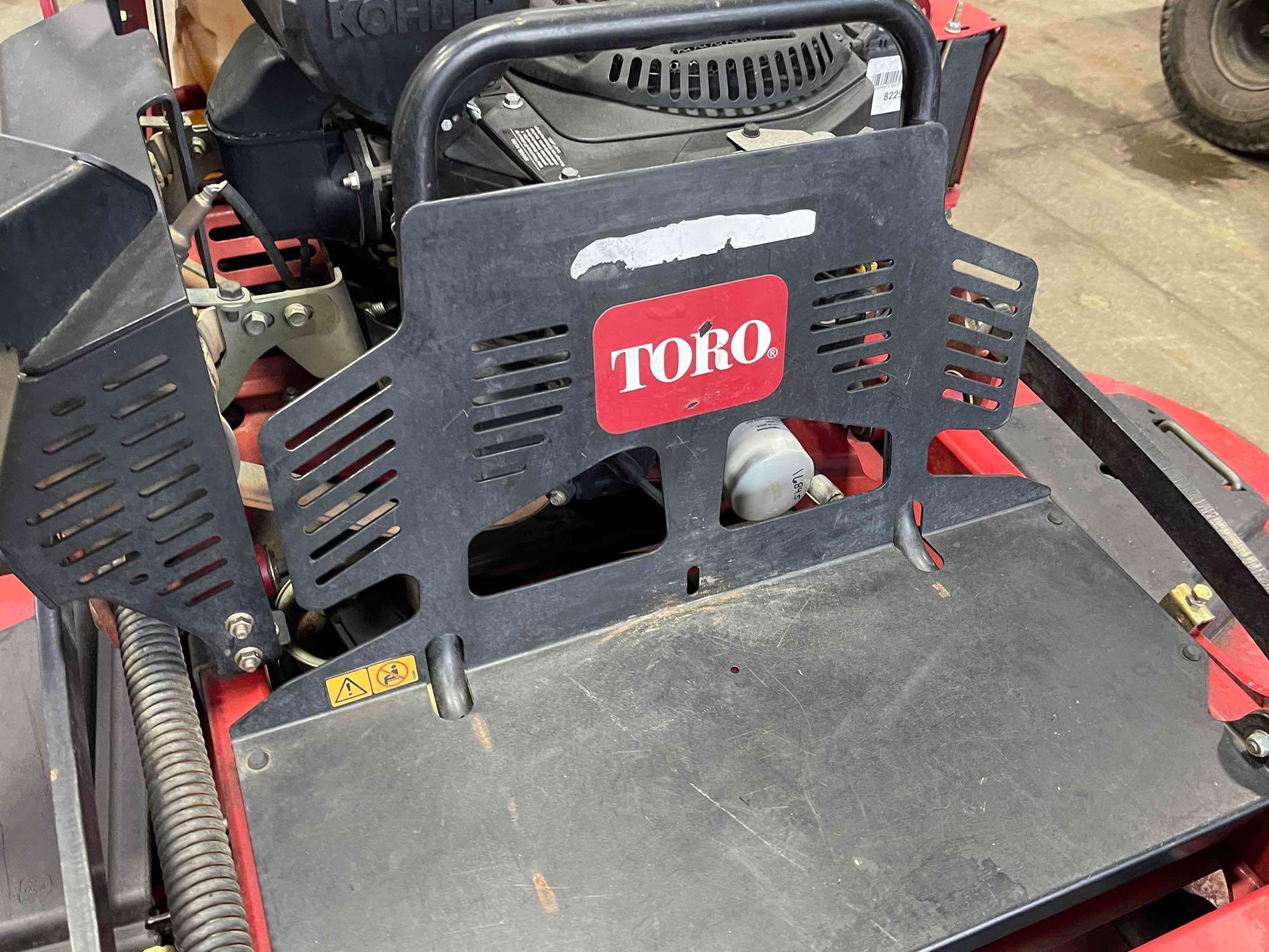 Toro Grandstand mower 60 inch 1,686 hrs. runs
