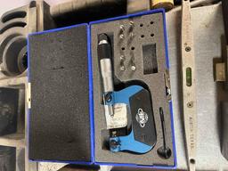 Tool Holders, Depth Gauges, Thread Micrometer, V Block