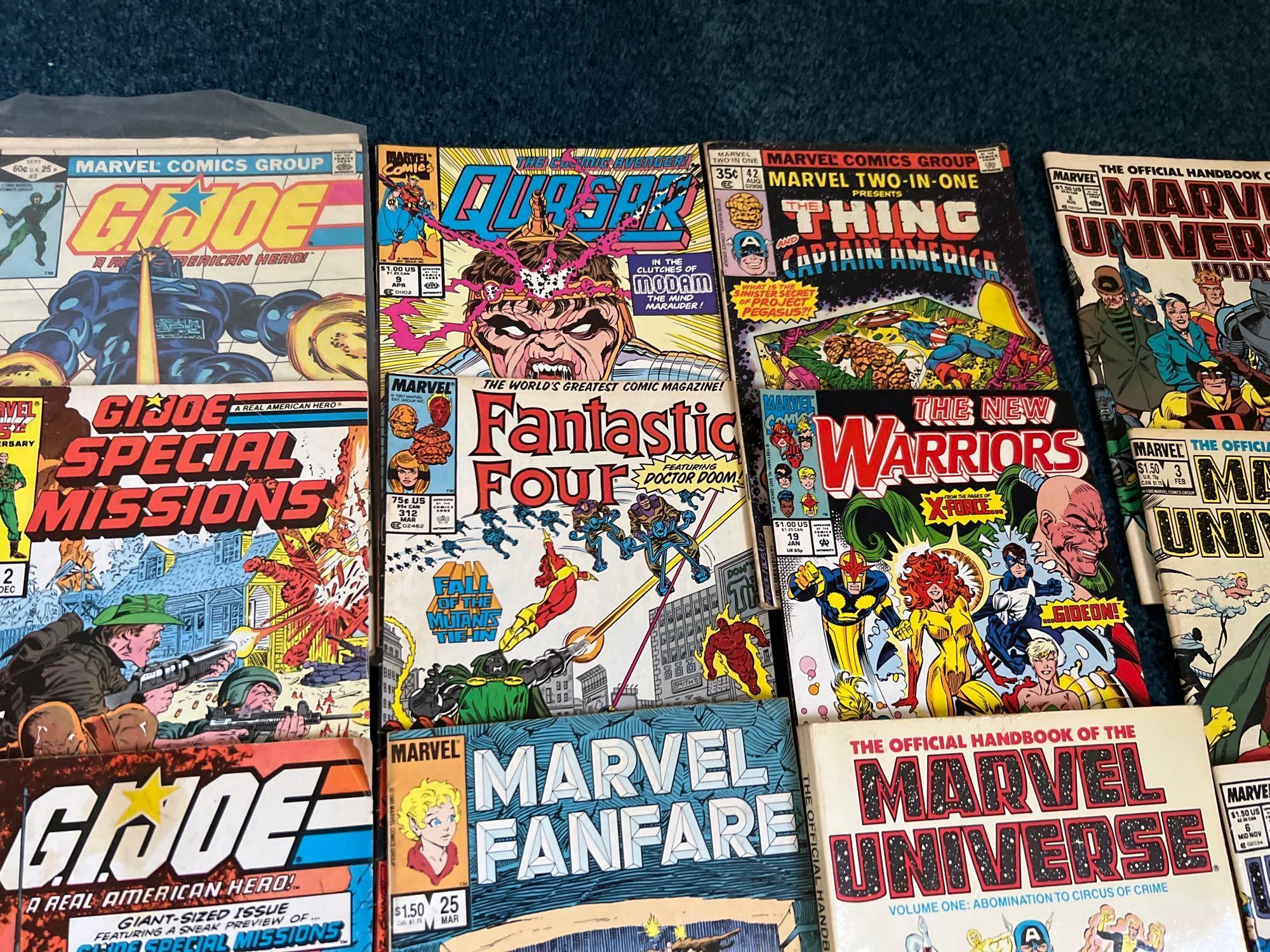 (31) Vintage Marvel Comic Books Hulk, Black Panther, Spiderman, Weapon X, Marvel Universe