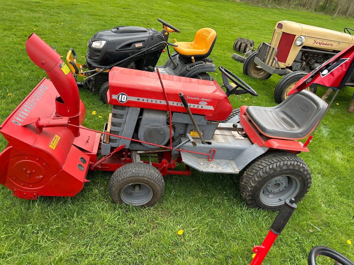 1976 Massey Ferguson 10 lawn tractor