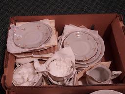 60 Piece Chodziez Polish China Set