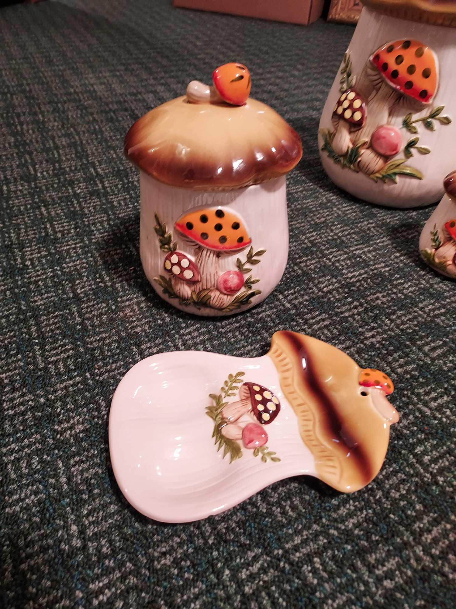 Vintage 1978 Sears/Roebuck Merry Mushroom Canister & Serving Set