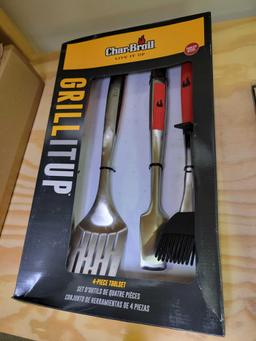 Char-broil 4pc tool set