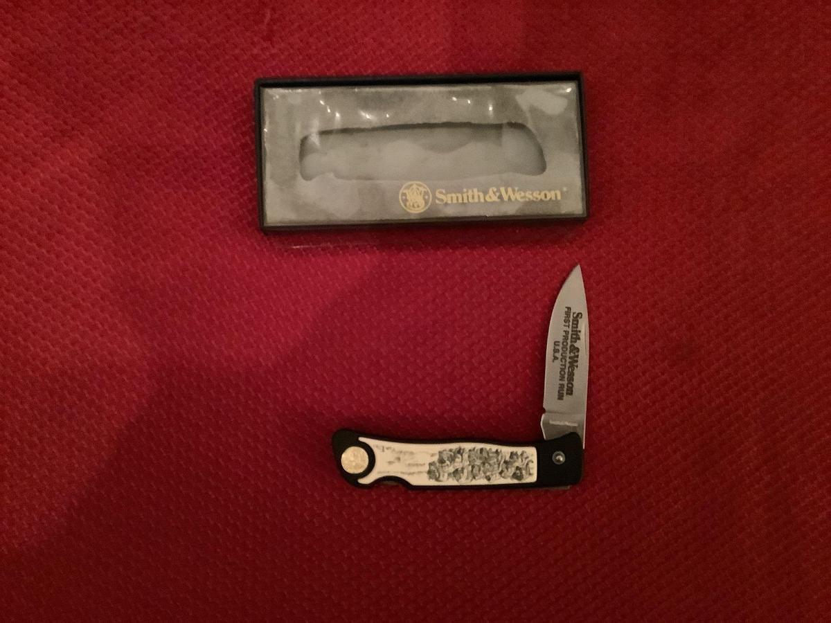 Smith & Wesson Knife