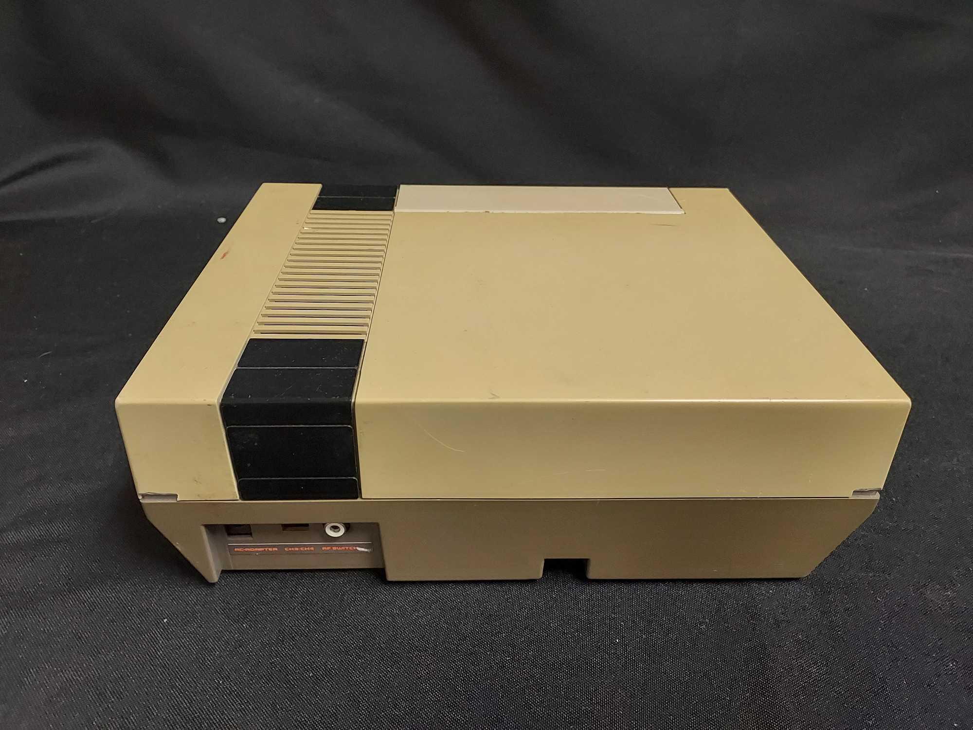 Nintendo NES Entertainment System w/ NES Advantage Controller, 15 Games, Zapper, & Controllers