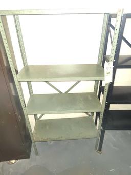 4 Metal Shelves