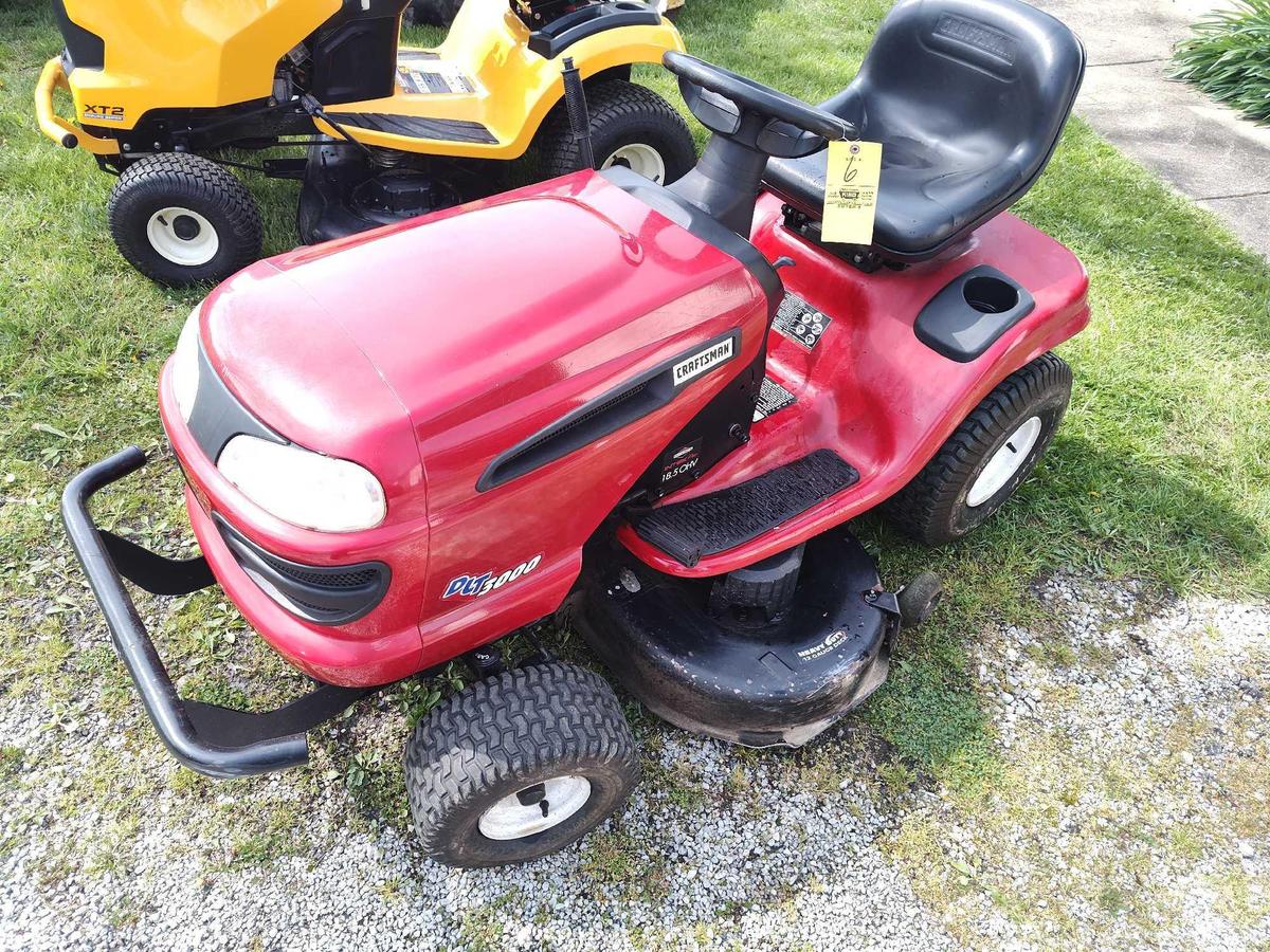 Craftsman Riding Lawn mower DLT 3000