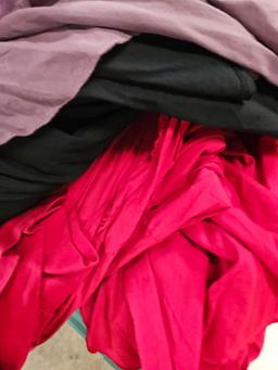 Lady's skirts, bid x 6