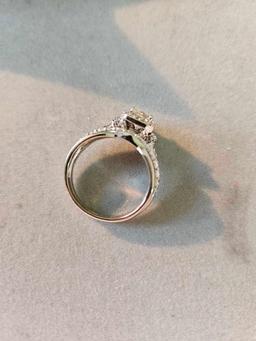 Lady's 14k white gold diamond ring with wedding band