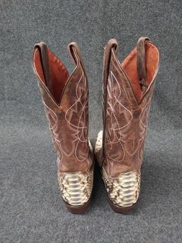 Mens Size 8 EW Dan Post Leather Cowboy Boots