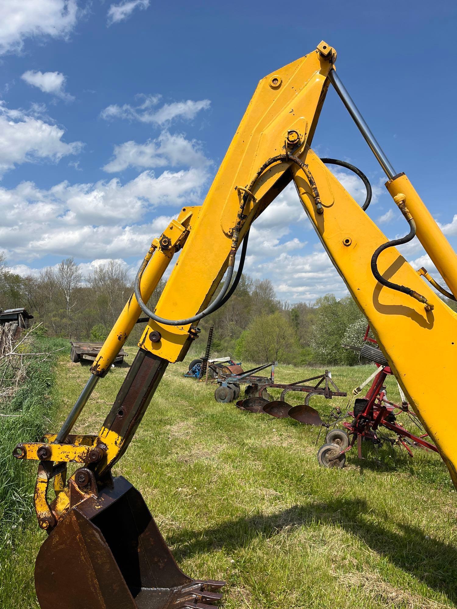 John Deere 410B TLB