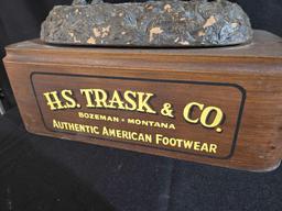 H.S Trask & Co. Buffalo Statue